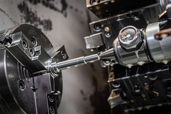 Fræsere: Skabning af præcision og innovation