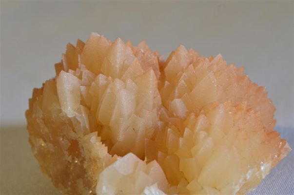 Rosenkvarts - En guide til duftende krystaller