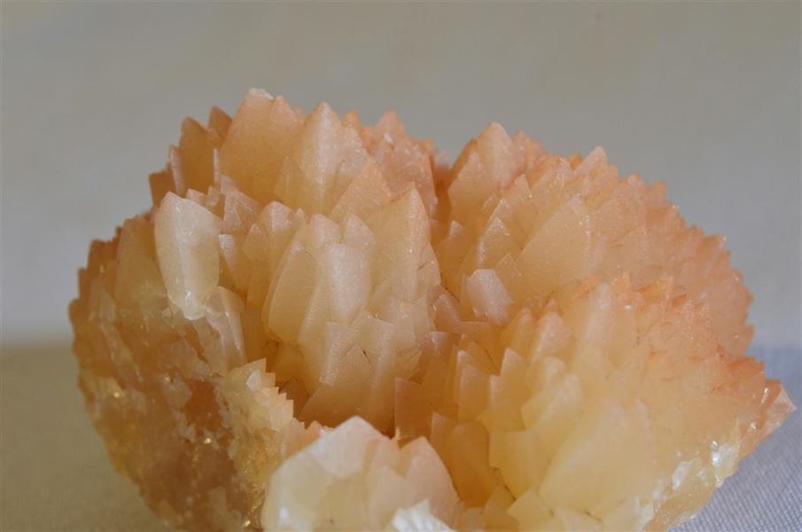 Rosenkvarts - En guide til duftende krystaller